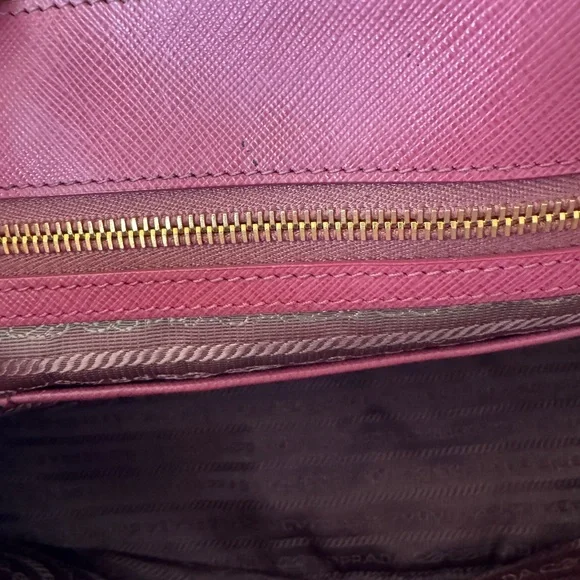 Prada Galleria Saffiano Tote, Peonia - Picture 7 of 17